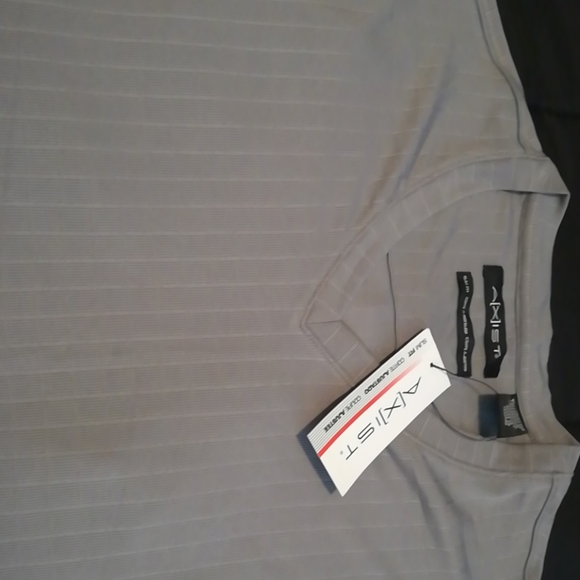 A new men shirt - Picture 3 of 3